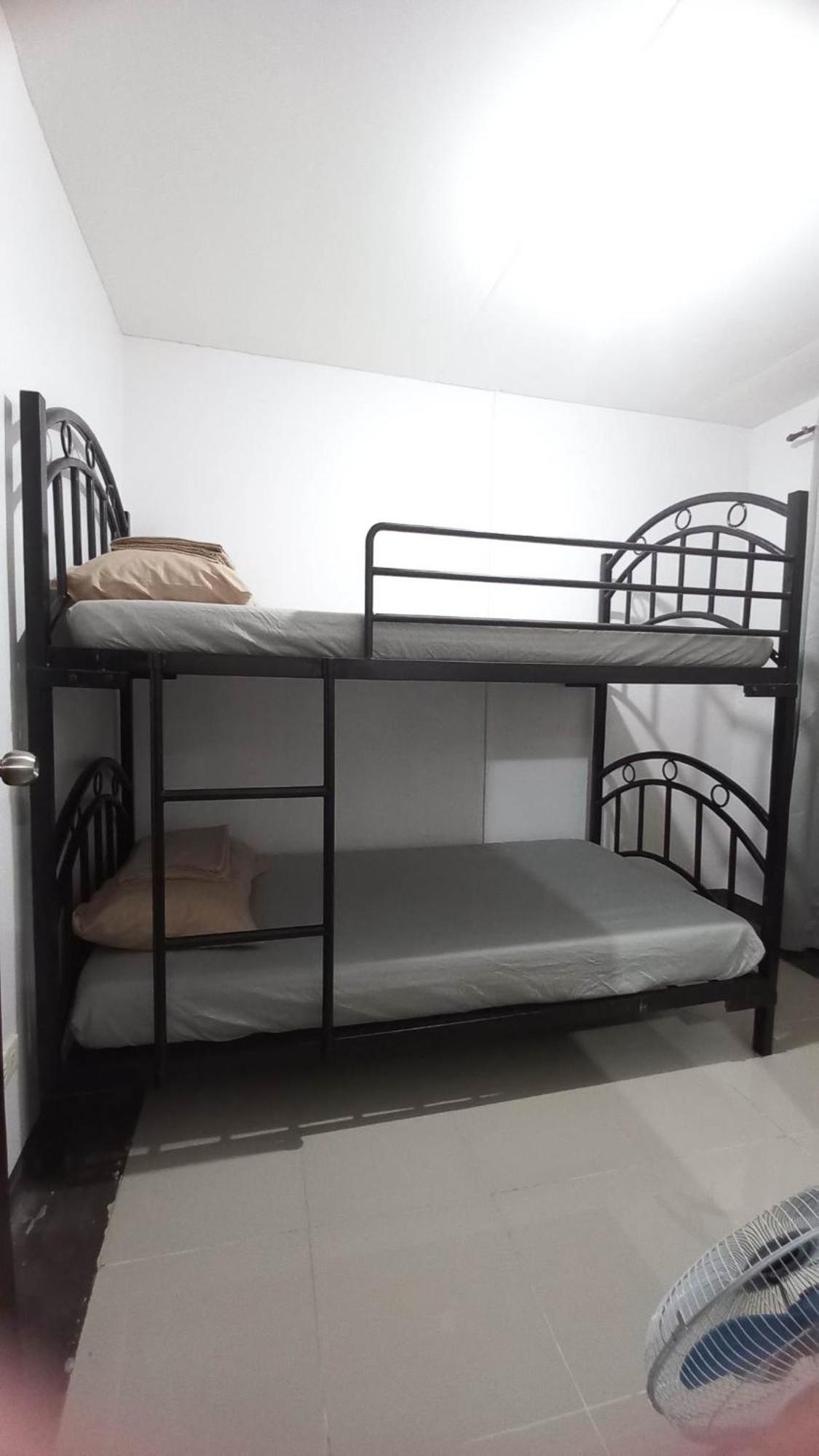 2 Bedroom House At Deca Homes Talomo Davao City Dış mekan fotoğraf